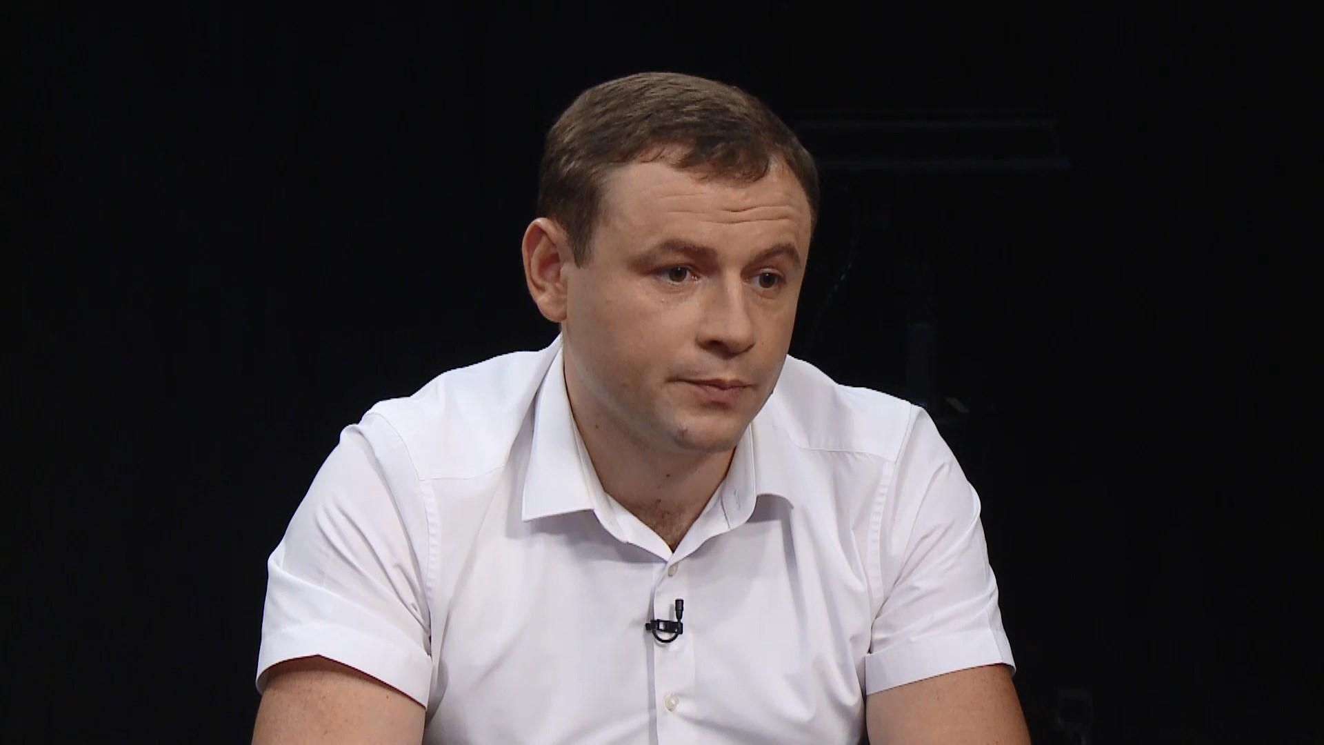 Дело "Роттердам+": детектив назвал схему получения сверхприбылей Дело "Роттердам+": детектив назвал схему получения сверхприбылей