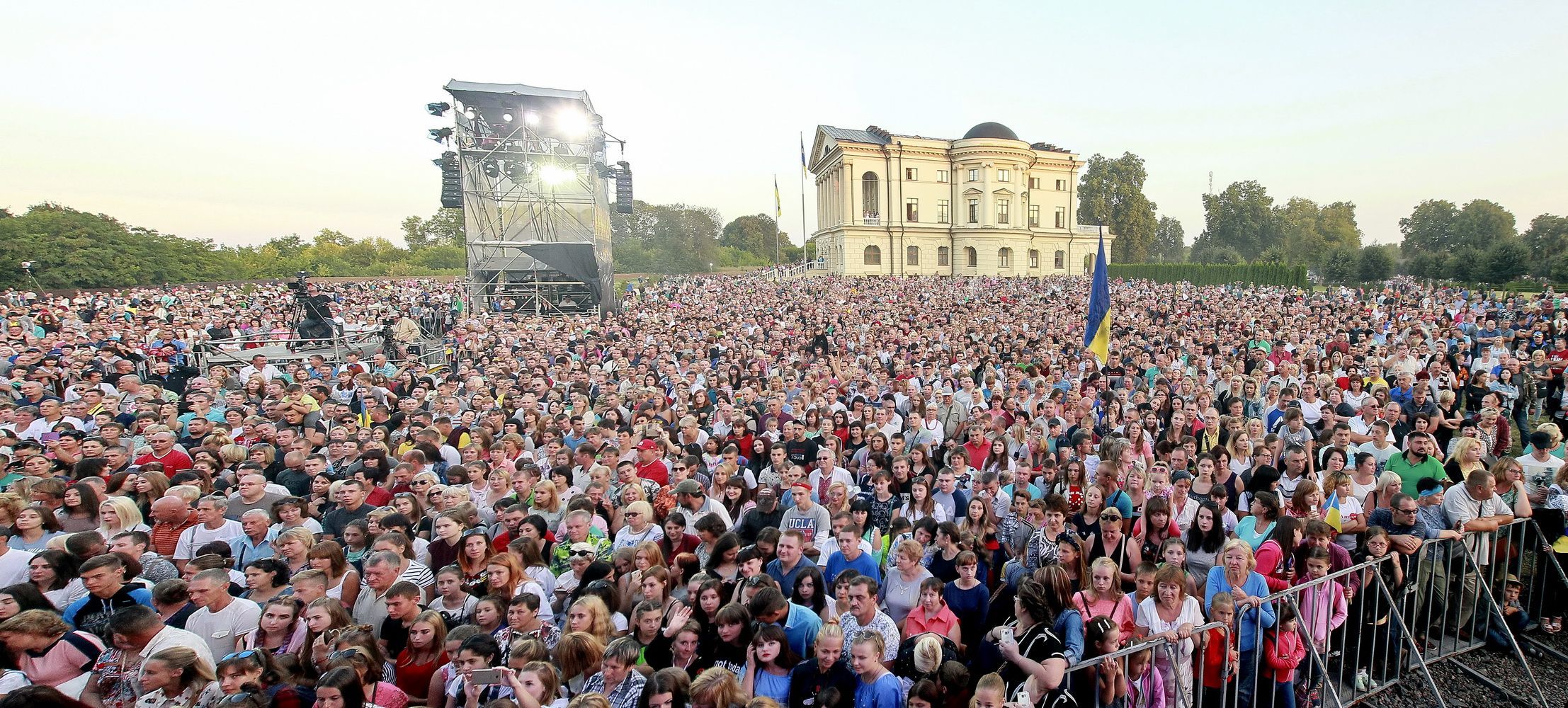 23 серпня в Батурині відбудеться грандіозний концерт до Дня Прапора України