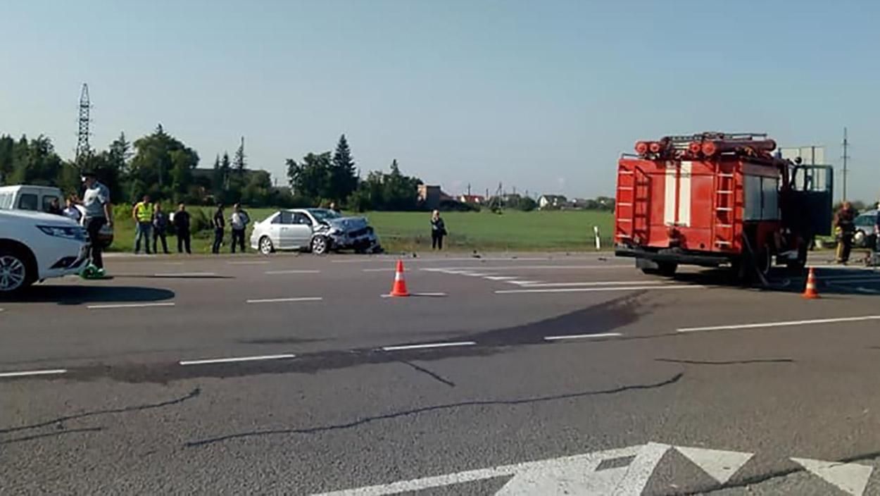 ДТП на трасі Київ – Чоп 16 серпня 2019 – відео, фото ДТП на трасі Київ – Чоп 16 серпня 2019 – відео, фото