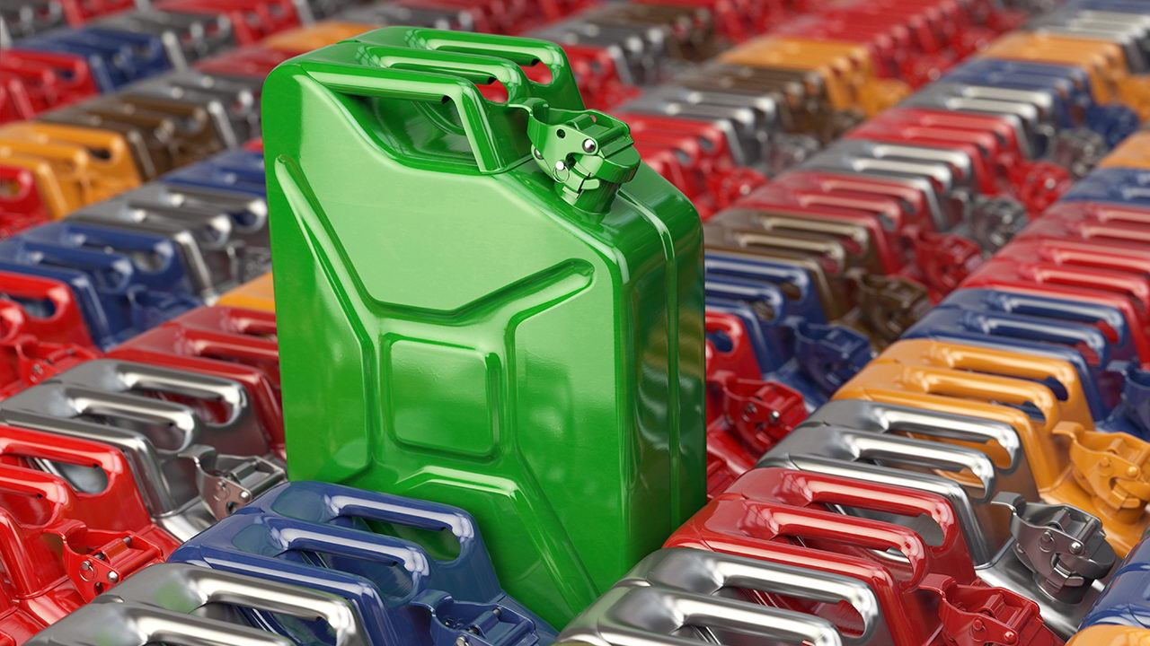 Хранение горючего нужно лицензировать, только если речь идет об этой деятельности – глава ГРС