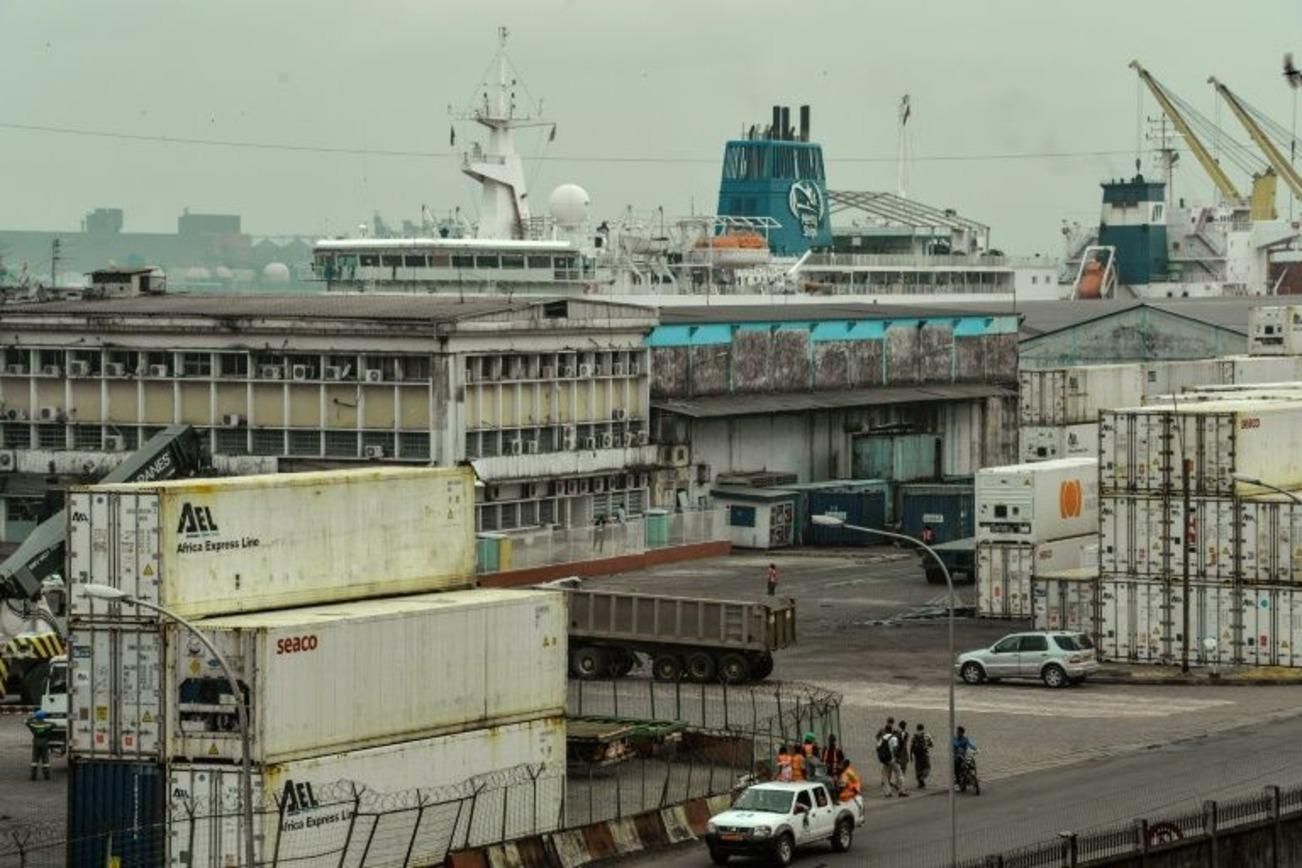 Пірати захопили судно в Камеруні: на борту є українці