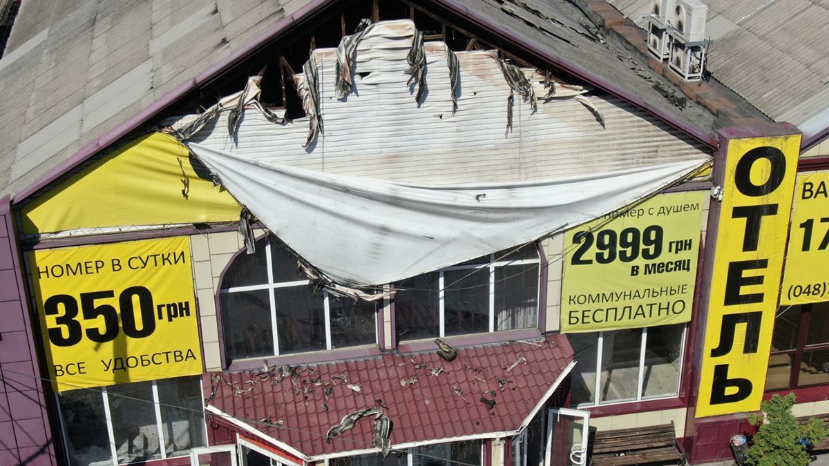 Пожар в одесской гостинице "Токио Стар": появилось видео очевидца Пожар в одесской гостинице "Токио Стар": появилось видео очевидца