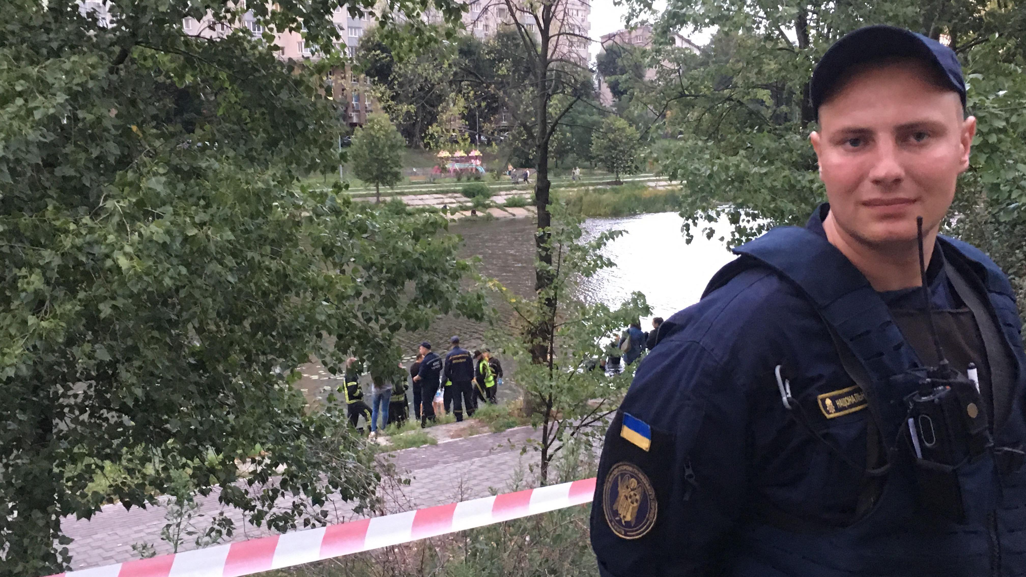 Расчлененное тело женщины нашли в канале в Киеве: подробности от полиции