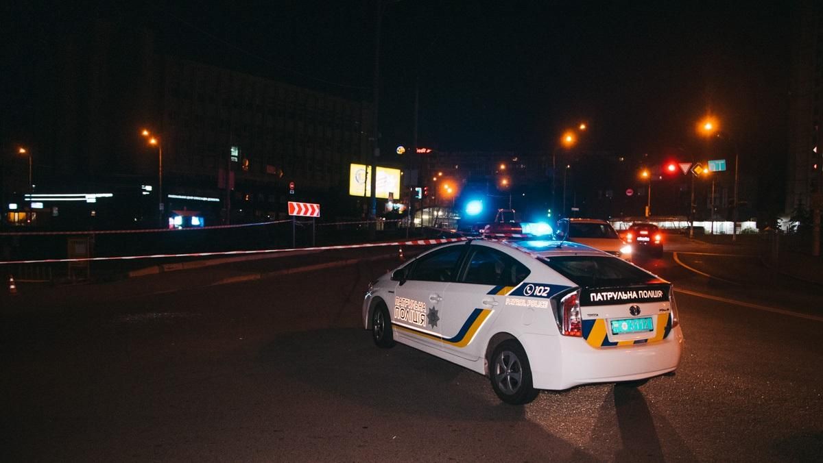 У Києві невідомі вчинили стрілянину на Голосіївській площі: що кажуть у поліції 