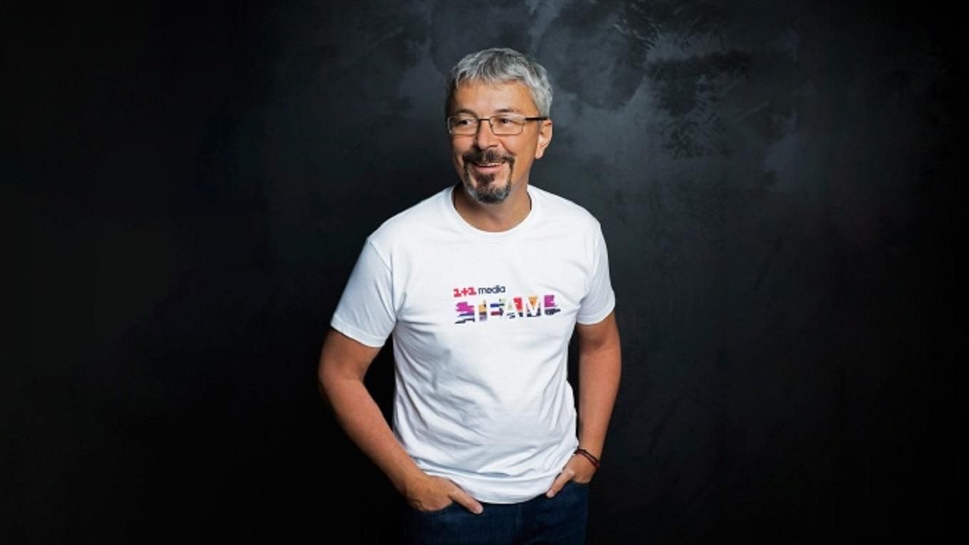 Больше не гендиректор: новоизбранный нардеп Ткаченко уволился с "1+1" Больше не гендиректор: новоизбранный нардеп Ткаченко уволился с "1+1"