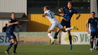 "Десна" в матче с удалением разгромила "Александрию" на выезде: видео