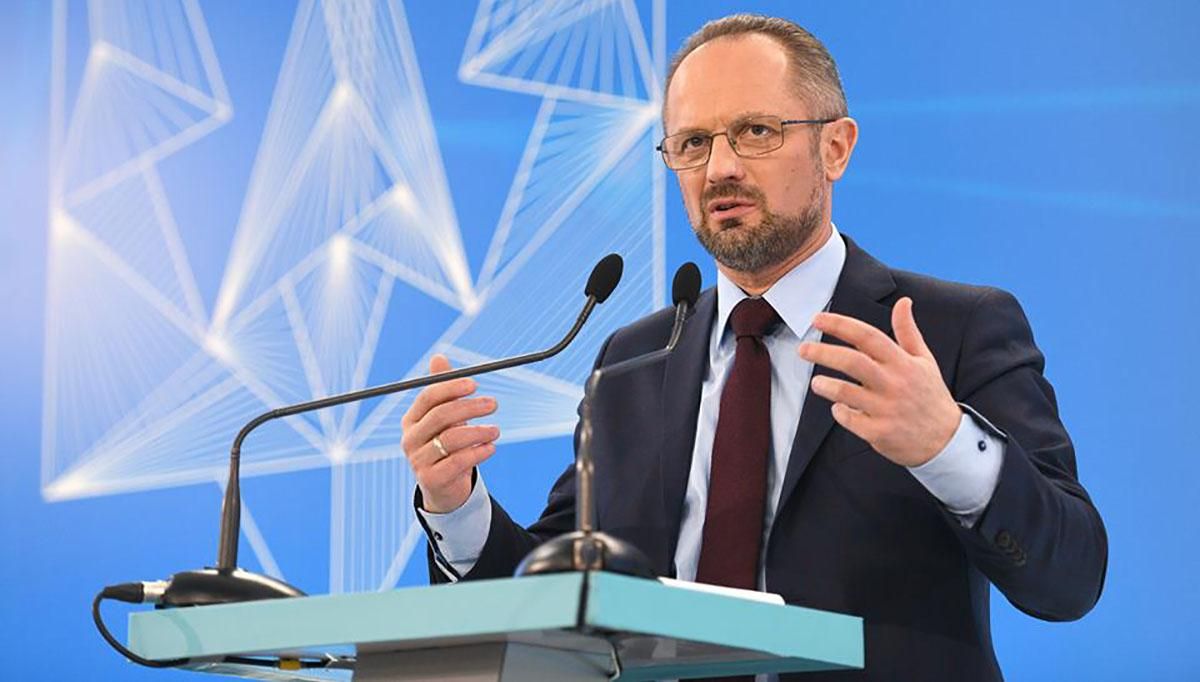 Похорон санкцій, – Безсмертний розкритикував Макрона за розмову з Путіним Похорон санкцій, – Безсмертний розкритикував Макрона за розмову з Путіним