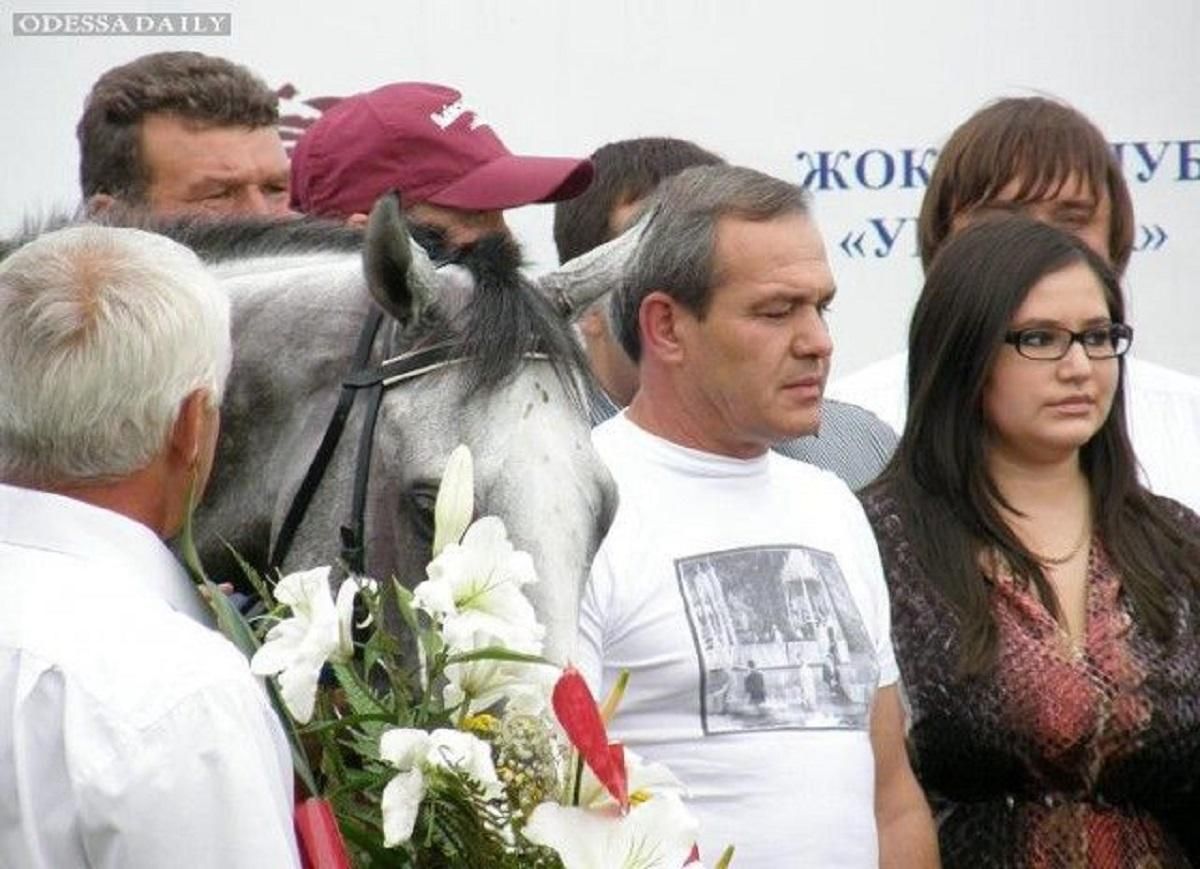 Range Rover друга Януковича влетів у натовп людей Range Rover друга Януковича влетів у натовп людей