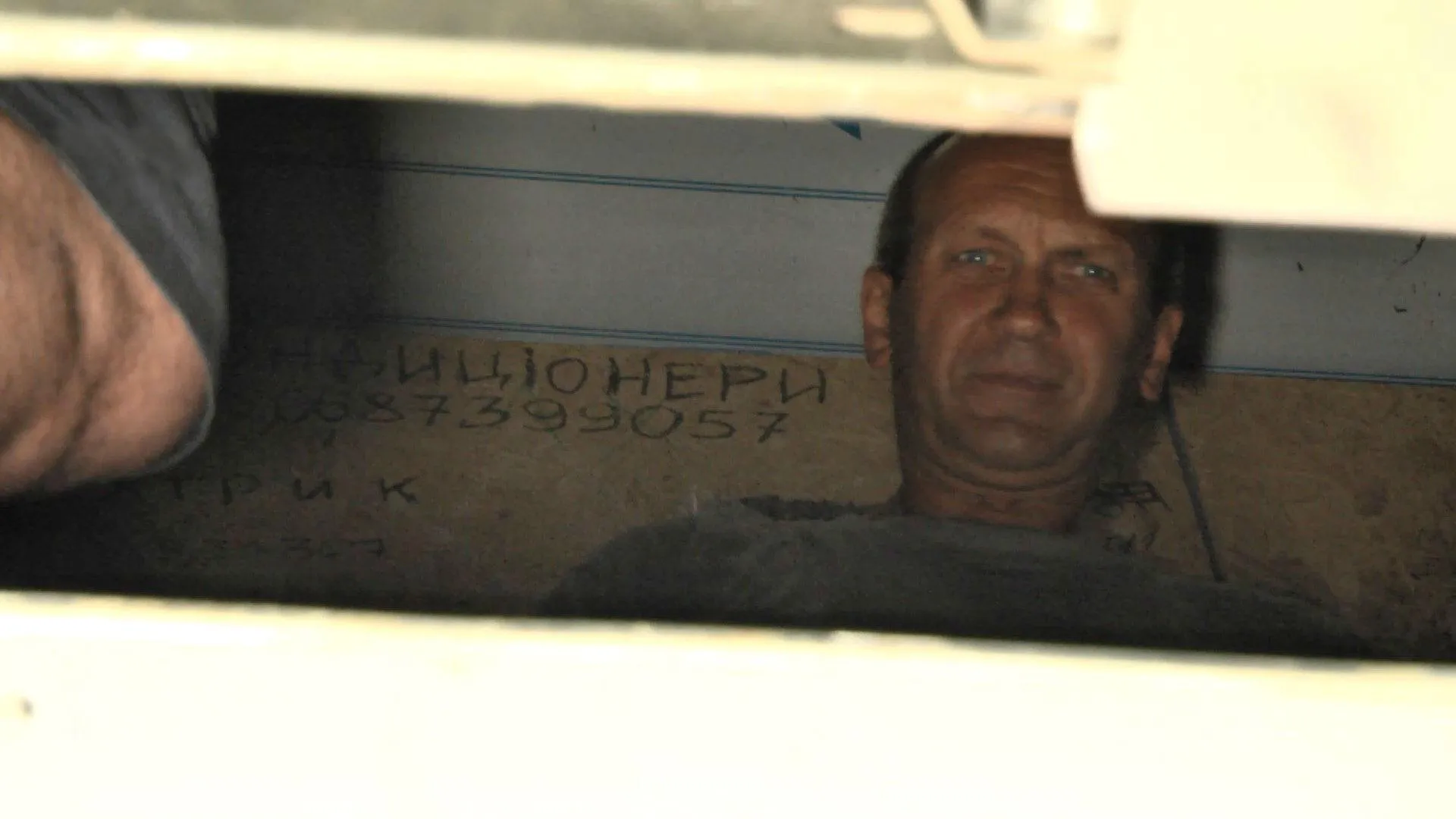 застрягли у лфіті ліфт застрягли у лфіті ліфт
