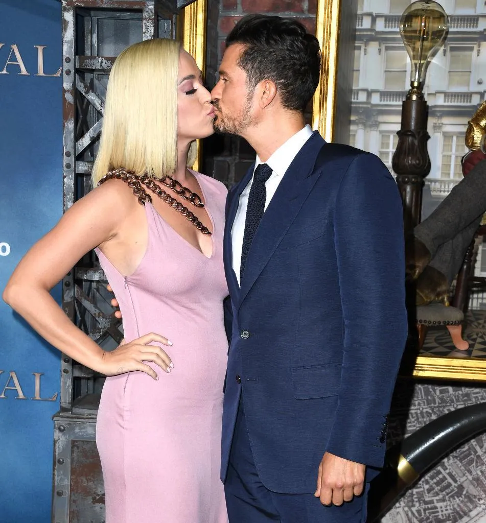 Закохані Кеті Перрі та Орландо Блум Закохані Кеті Перрі та Орландо Блум