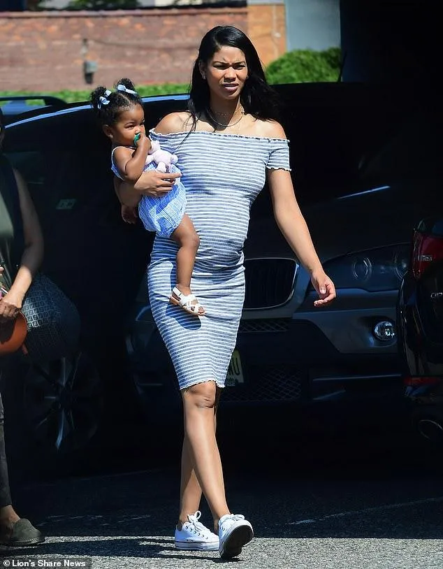 шанель іман шанель іман