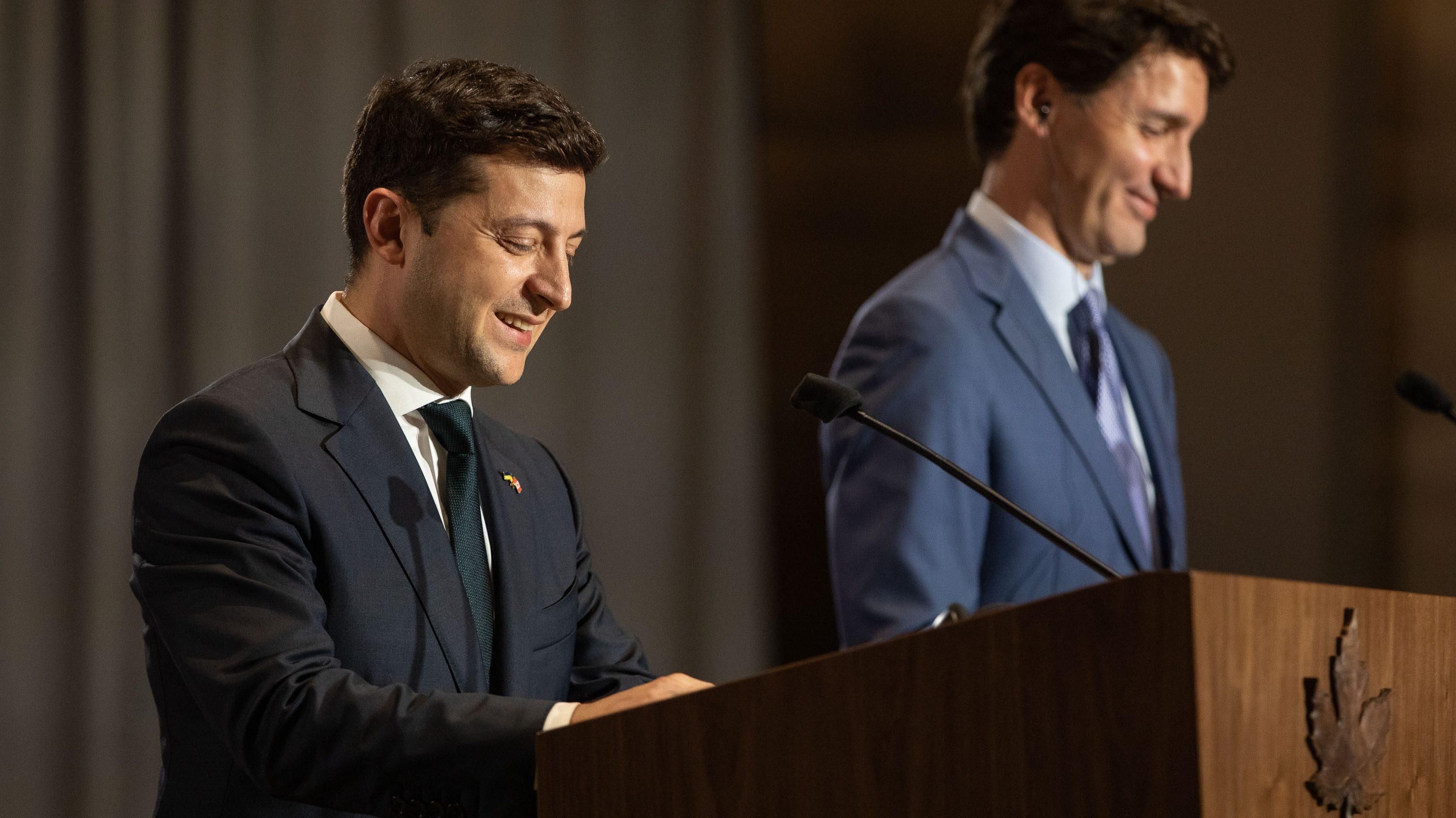 Зеленский и Трюдо обсудили позицию Канады относительно возвращения России в G8 Зеленский и Трюдо обсудили позицию Канады относительно возвращения России в G8