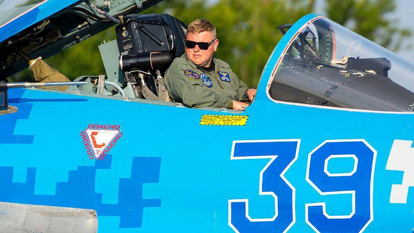 Український льотчик викликав фурор на світовому авіашоу: вражаюче відео Український льотчик викликав фурор на світовому авіашоу: вражаюче відео