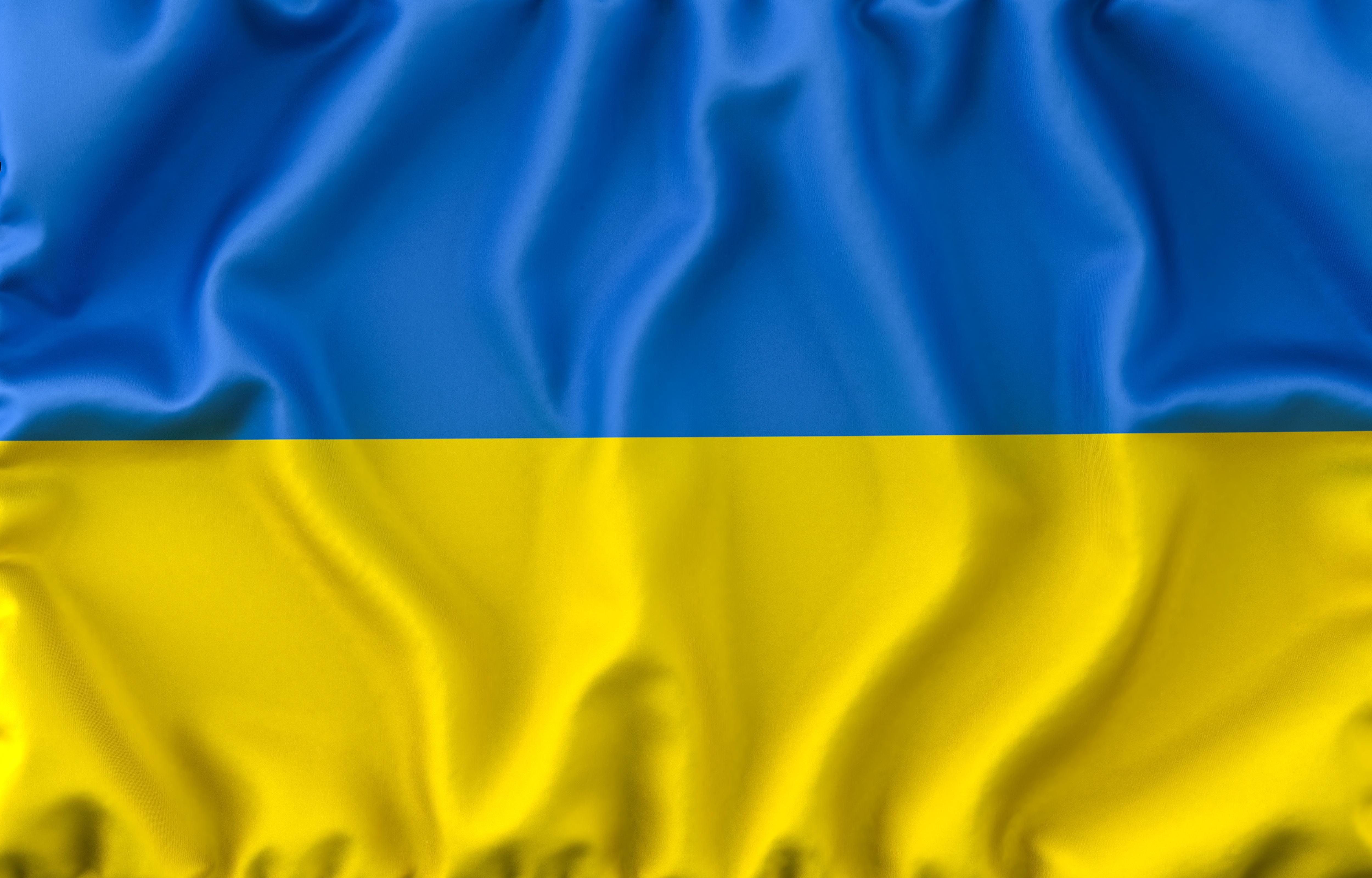 Як відсвяткували День прапора в Україні: фото та відео