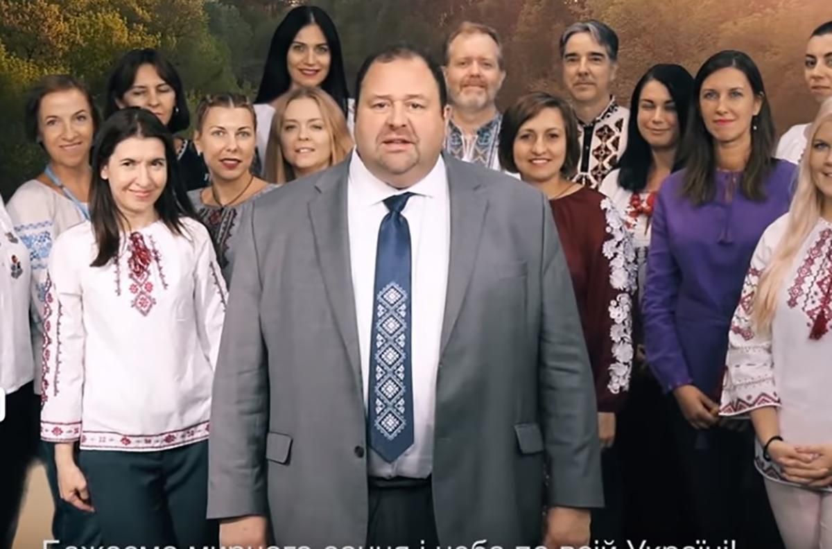 Посольство США зворушливо привітало Україну з Днем Незалежності віршем Ліни Костенко Посольство США зворушливо привітало Україну з Днем Незалежності віршем Ліни Костенко