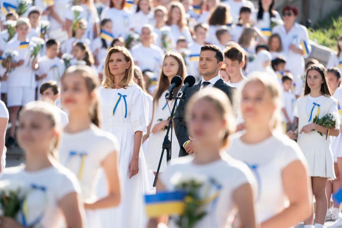 Хода гідності до Дня Незалежності пройшла у Києві: як реагують українці