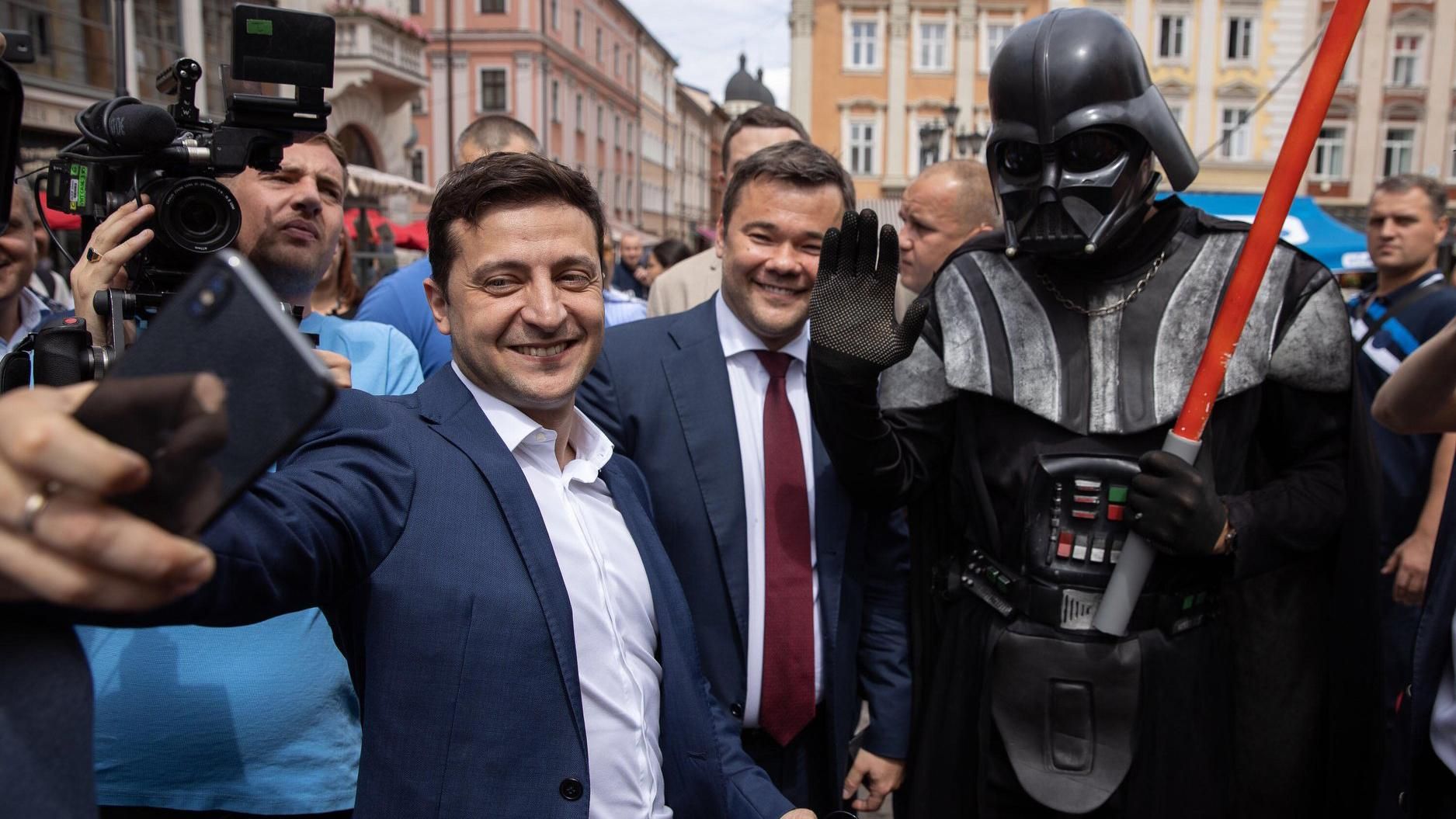 Зеленский об "отставке" Богдана: Это был наш внутренний флешмоб Зеленский об "отставке" Богдана: Это был наш внутренний флешмоб