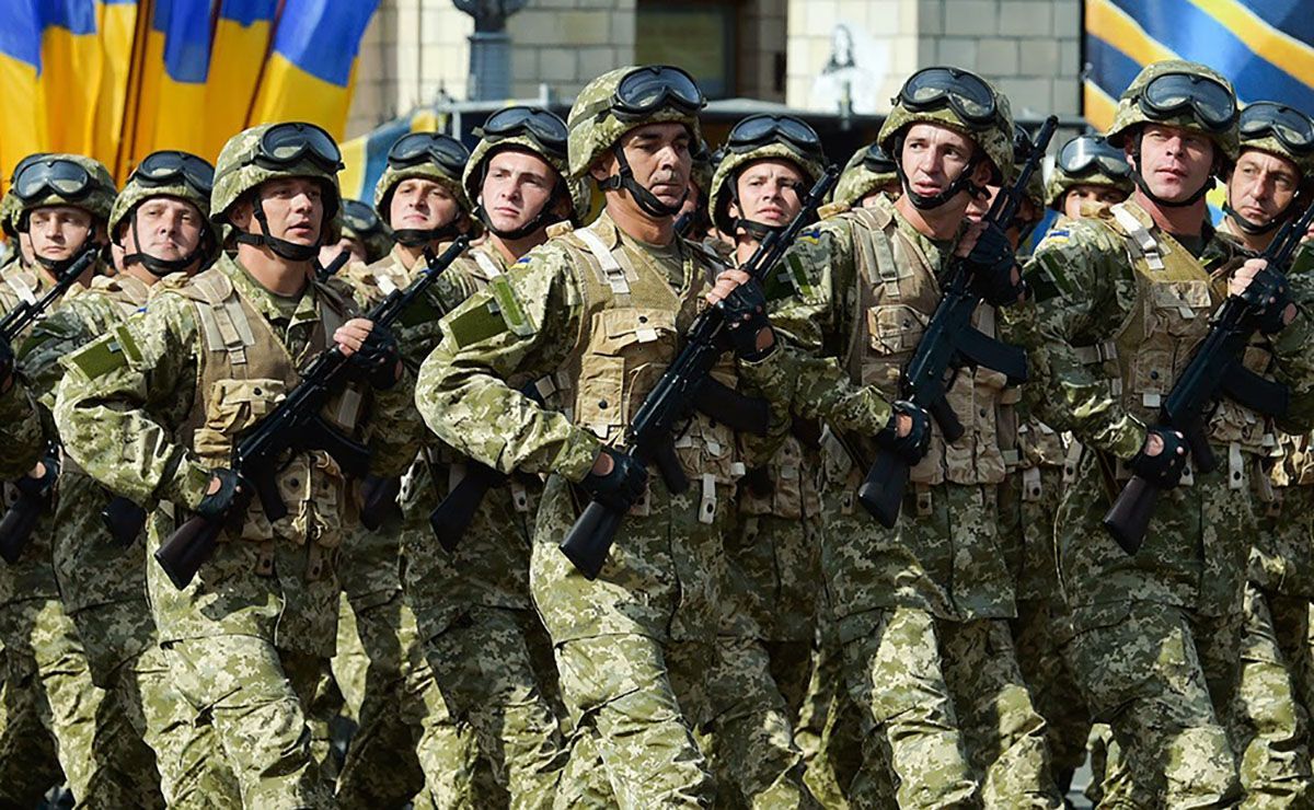 Перейдет ли Украина на контрактную армию: ответ "Слуги народа" Перейдет ли Украина на контрактную армию: ответ "Слуги народа"