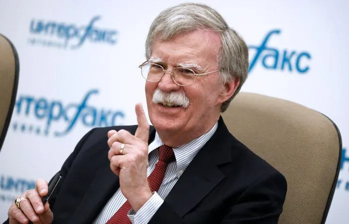 Болтон Болтон