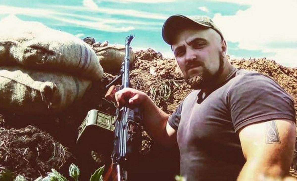 Прощання з командиром "Айдару": зворушливі спогади побратимів про захисника України Прощання з командиром "Айдару": зворушливі спогади побратимів про захисника України