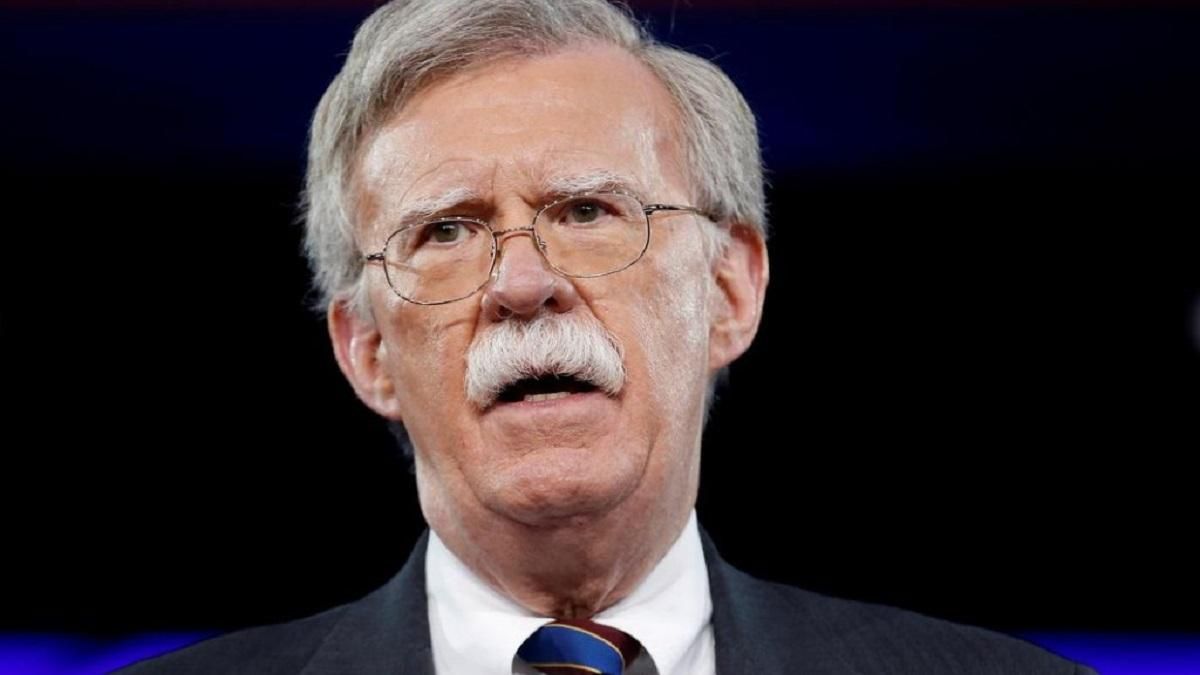 Болтон не исключил возможность участия США в нормандском формате Болтон не исключил возможность участия США в нормандском формате