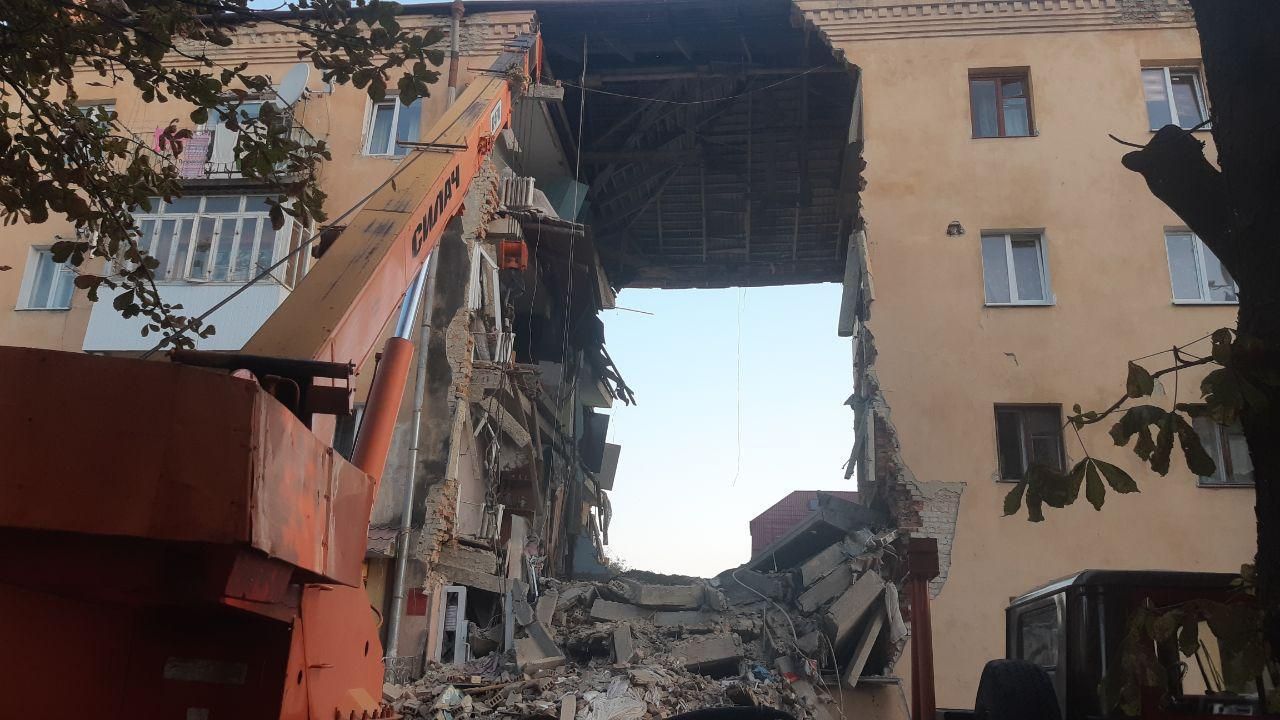 Взрыв в Дрогобыче 28 августа 2019 – фото, видео с места взрыва дома
