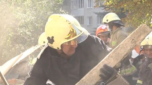 Обвал будинку у Дрогобичі: чому рятувальники відкинули версію вибуху газу