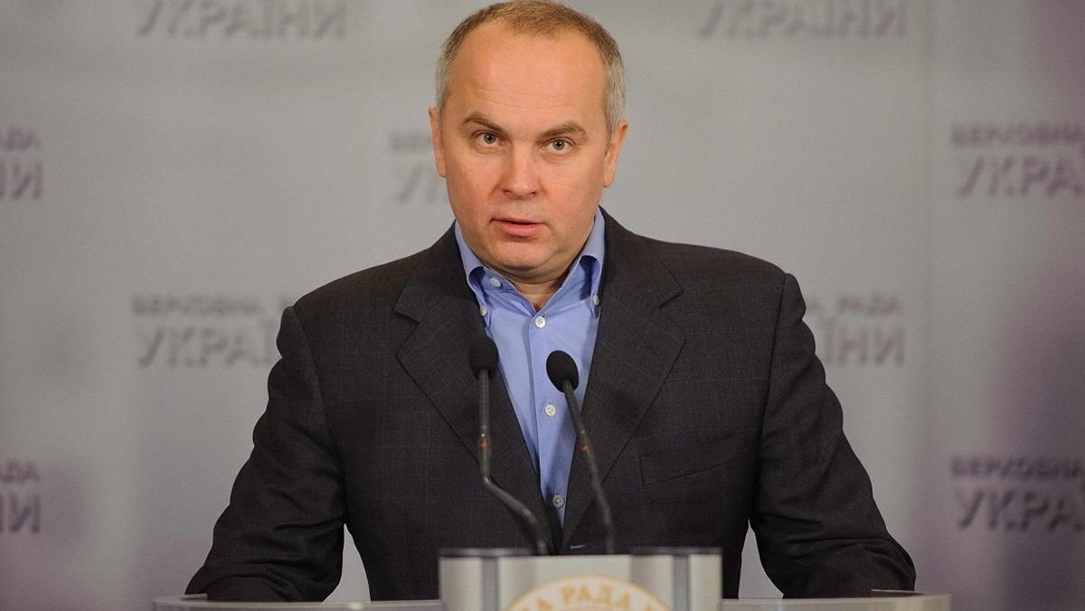 Партии Порошенка и Тимошенко отозвали своих представителей из комитета свободы слова Партии Порошенка и Тимошенко отозвали своих представителей из комитета свободы слова