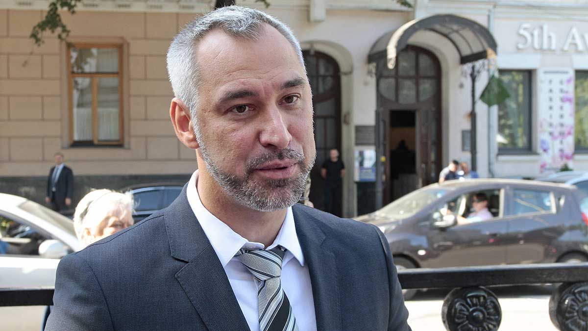 Руслан Рябошапка – що про нього говорять колишні колеги, що про нього відомо Руслан Рябошапка – що про нього говорять колишні колеги, що про нього відомо