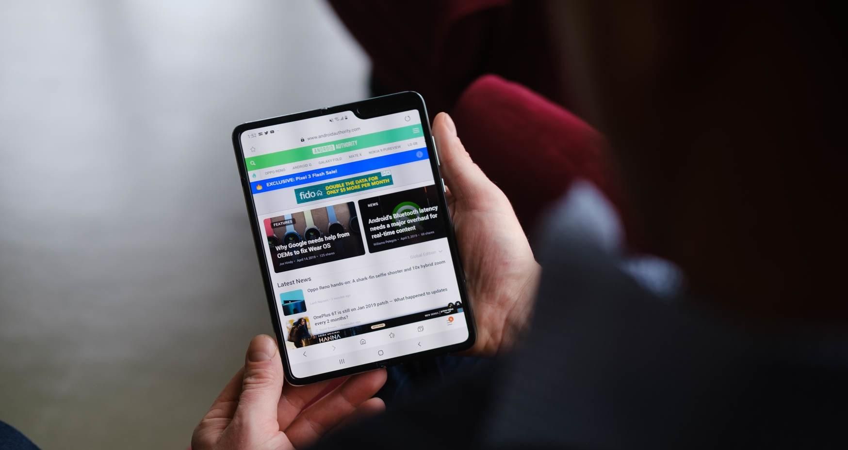 Samsung Galaxy Fold: назвали дату старту продажів гнучкого смартфона Samsung Galaxy Fold: назвали дату старту продажів гнучкого смартфона