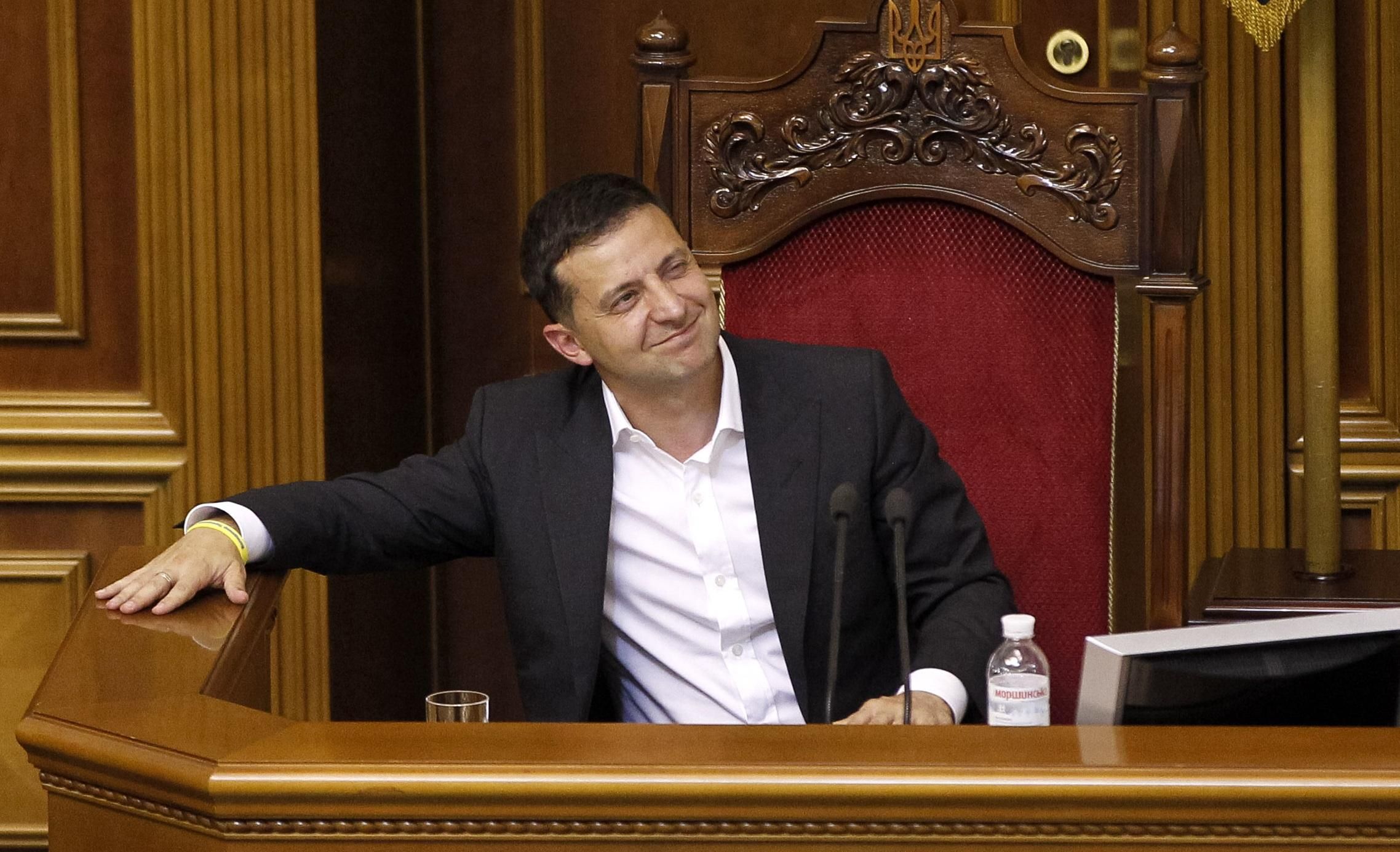 Шалений забіг для України: що пишуть західні ЗМІ про початок роботи Верховної Ради Шалений забіг для України: що пишуть західні ЗМІ про початок роботи Верховної Ради