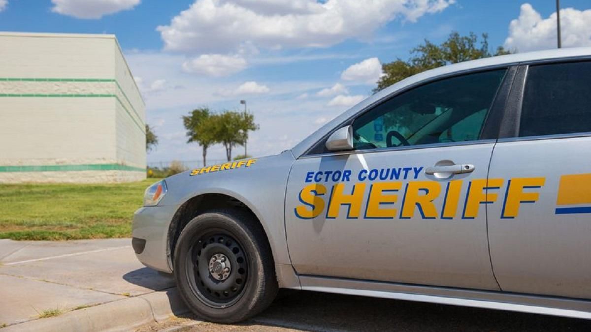 В Техасі сталася стрілянина: 5 людей загинули, 21 отримали поранення В Техасі сталася стрілянина: 5 людей загинули, 21 отримали поранення