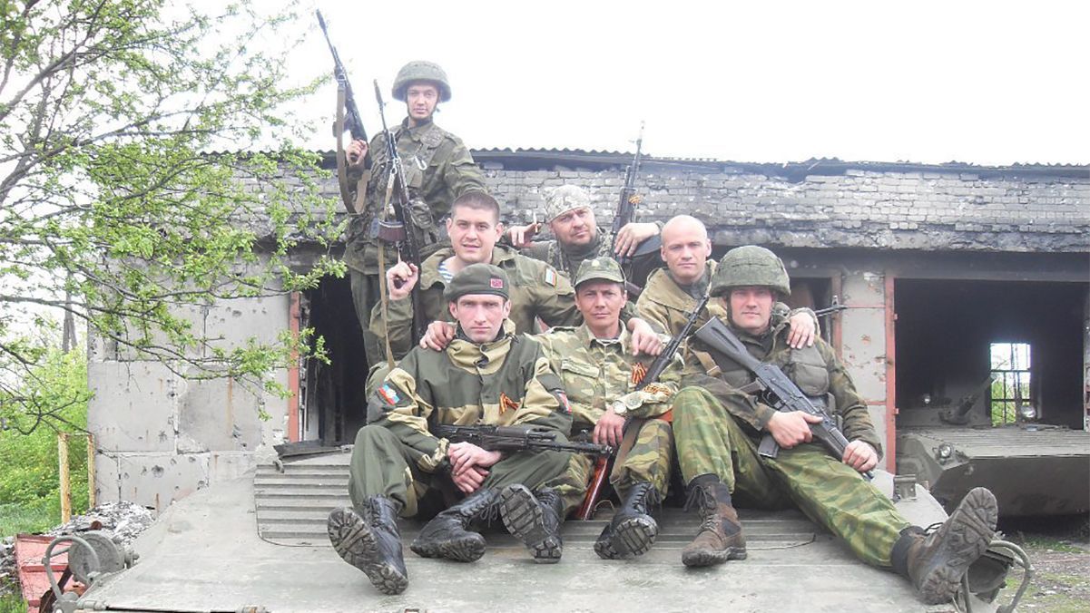 Адские сутки на Донбассе: боевики продолжают бить по украинским позициям из запрещенного оружия Адские сутки на Донбассе: боевики продолжают бить по украинским позициям из запрещенного оружия