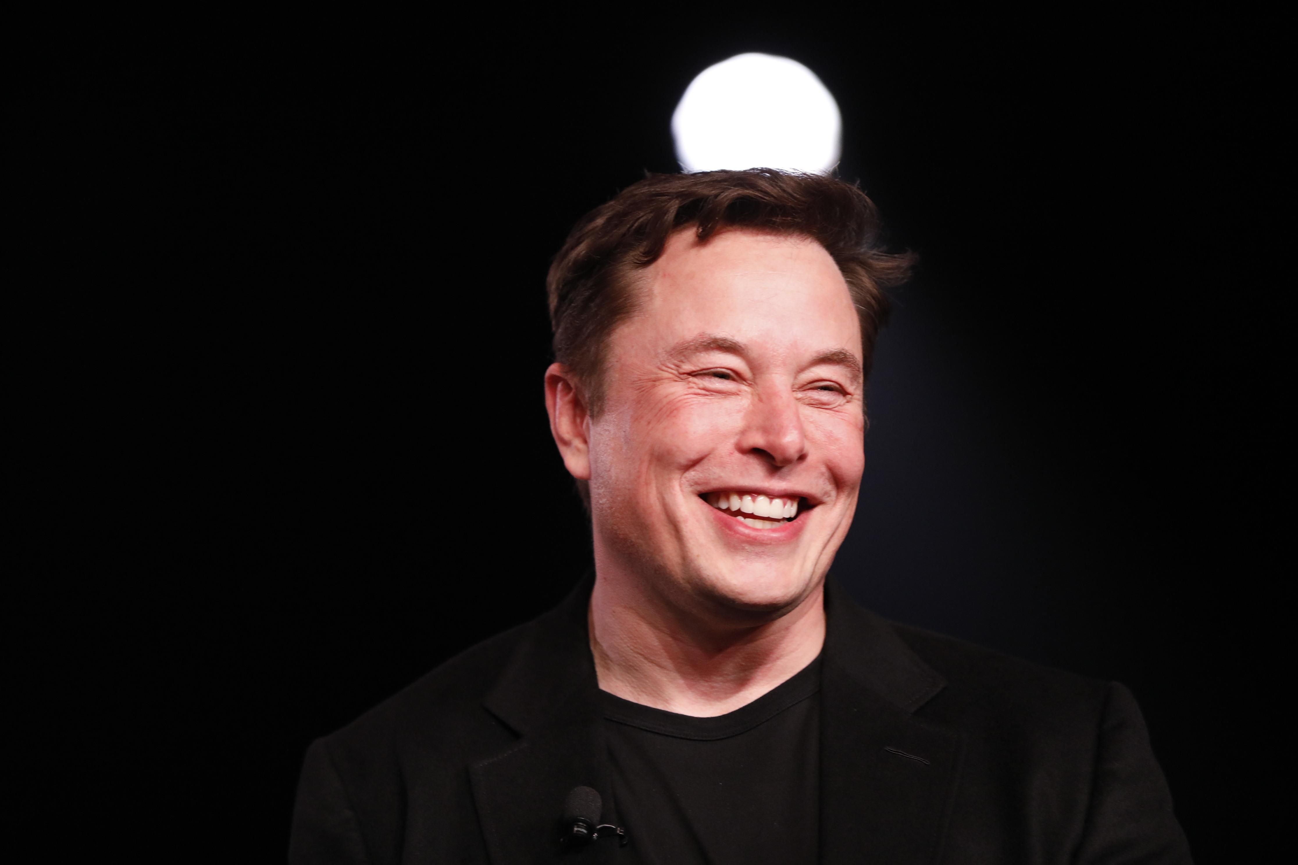 Что есть илон маск. Илон Маск. Иланг Маск. Маск Илон Маск. Илон Маск (Elon Musk).