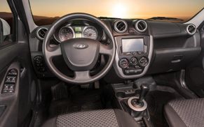 Какие авто можно приобрести в Украине до 300 тысяч гривен: инфографика