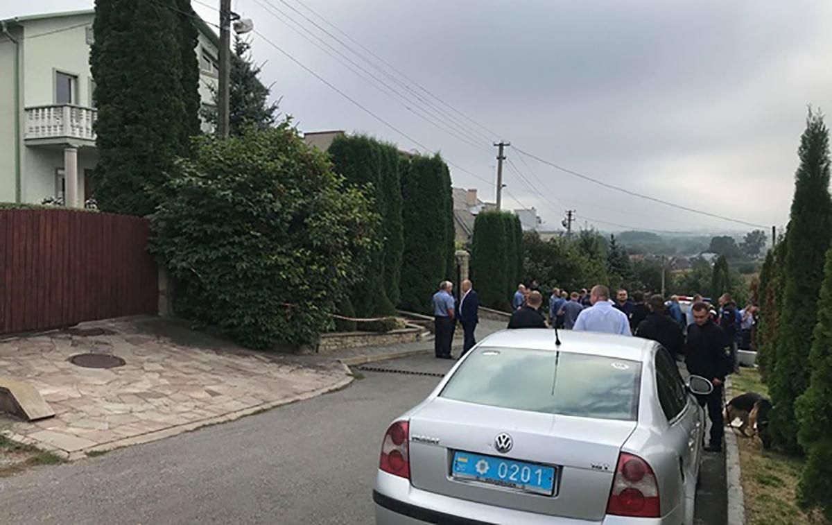 Замах на ректора у Тернополі: що відомо про його стан та записку з погрозами Замах на ректора у Тернополі: що відомо про його стан та записку з погрозами