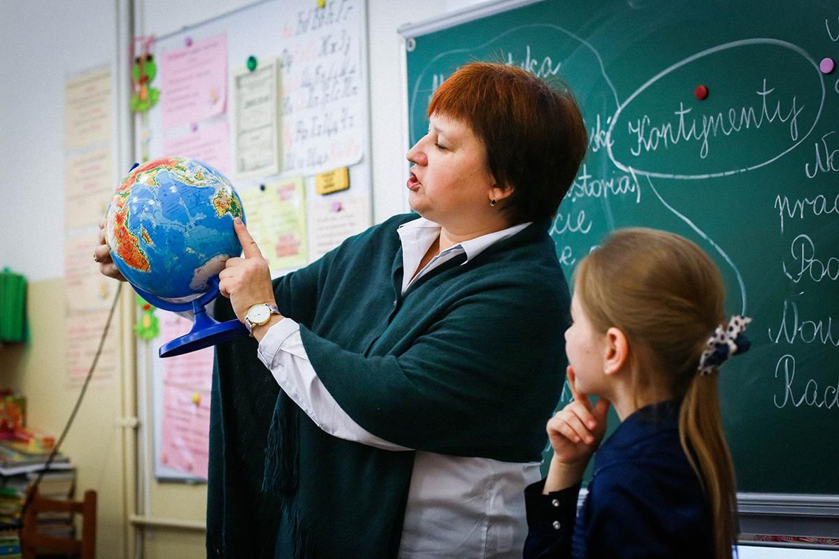 Як проходять уроки вчительки, яка потрапила до десятки найкращих педагогів України