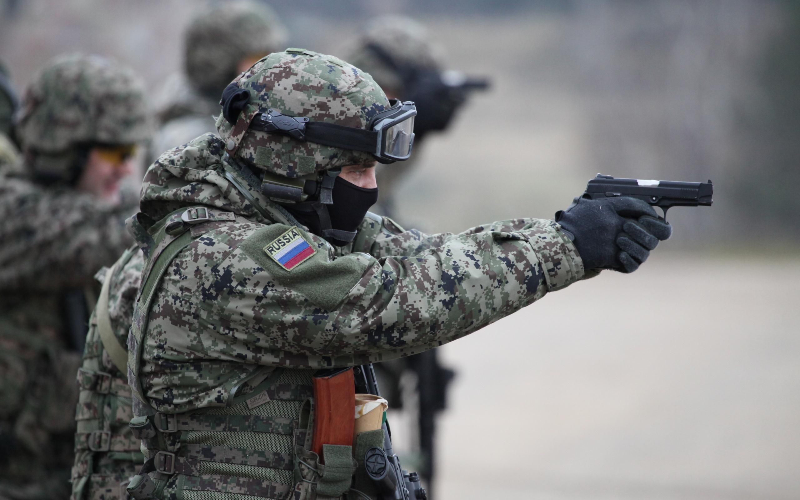 Россия почти сформировала три дивизии возле границы Украины, – разведчик