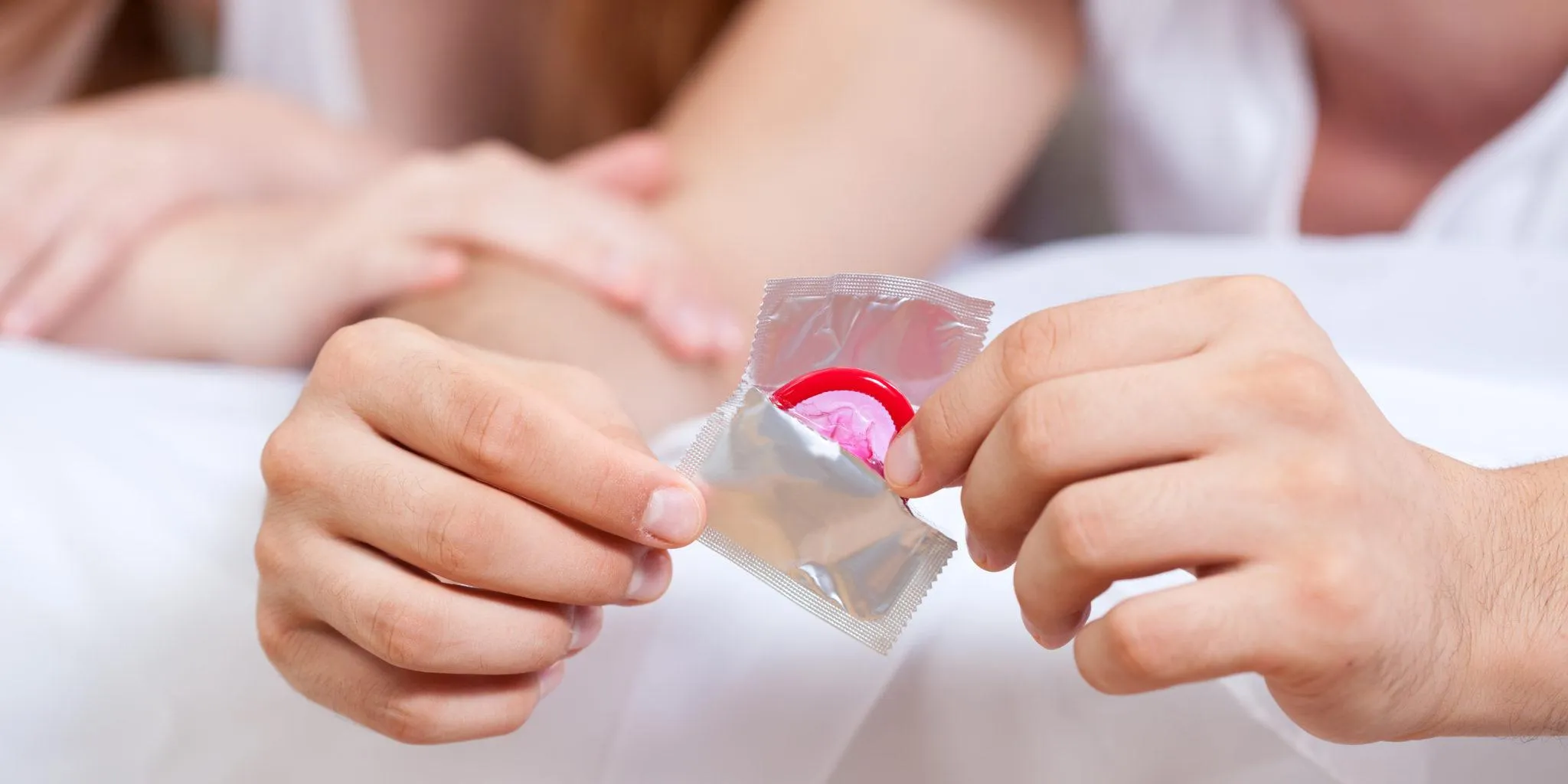 Контрацепція під час ГВ: ефективними є презервативи 