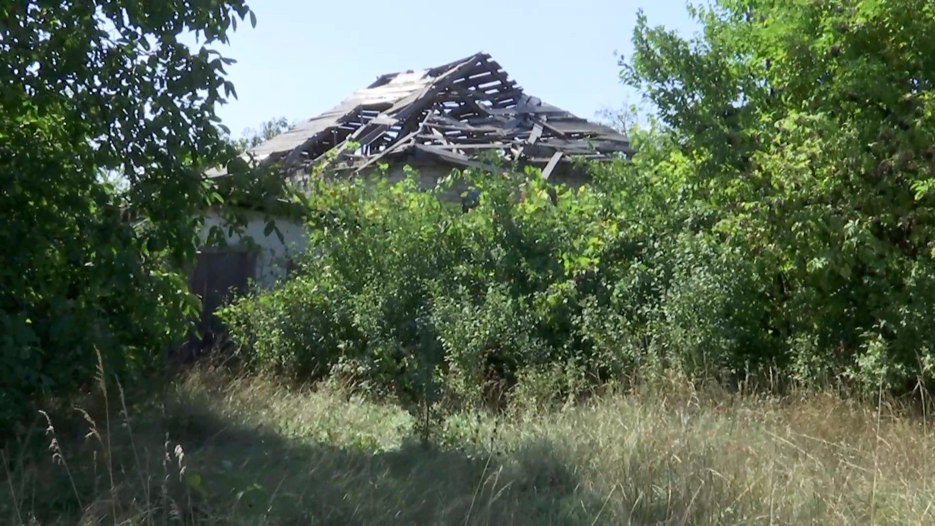 Луплять по селу, – окупант посилив вогонь з житлових кварталів на околицях Горлівки