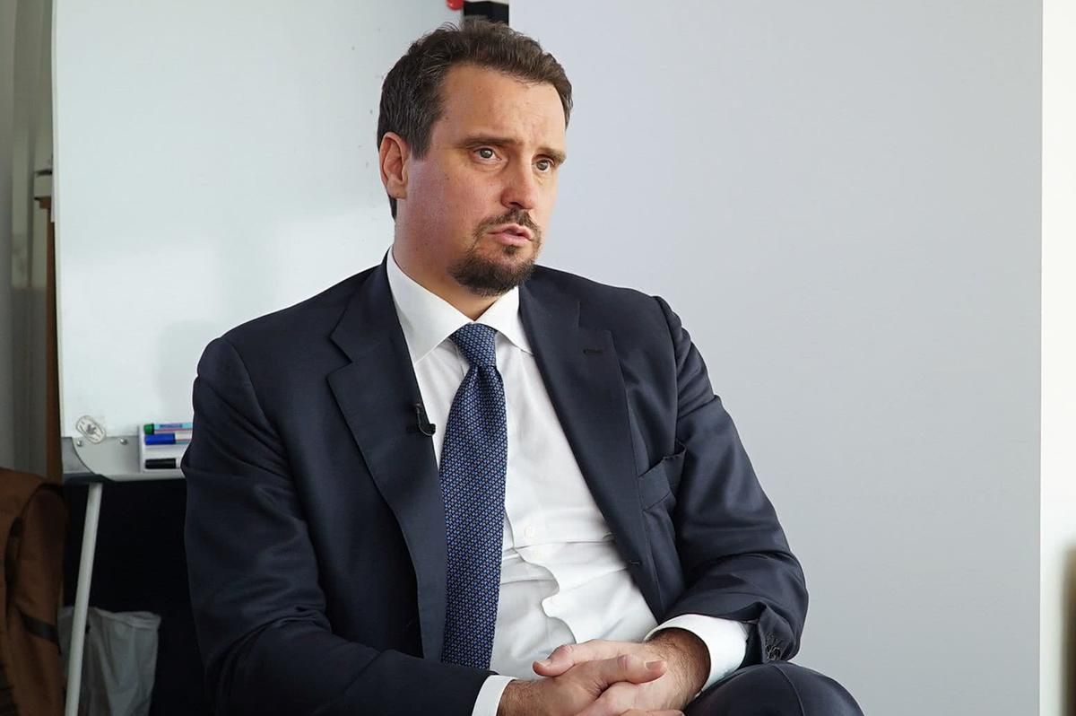 Абромавичус инициировал служебное расследование деятельности экс-руководителя "Укроборонпрома" Абромавичус инициировал служебное расследование деятельности экс-руководителя "Укроборонпрома"