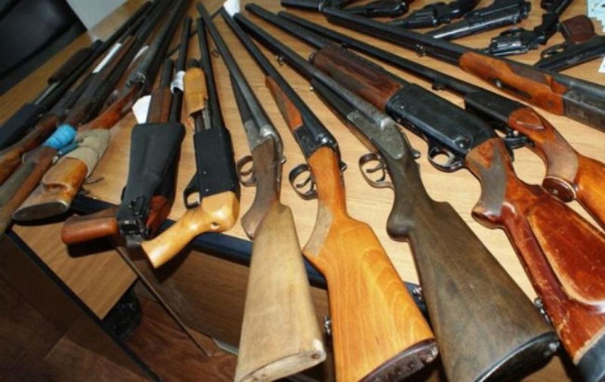 Зеленський відповів на петицію про обіг зброї в Україні Зеленський відповів на петицію про обіг зброї в Україні