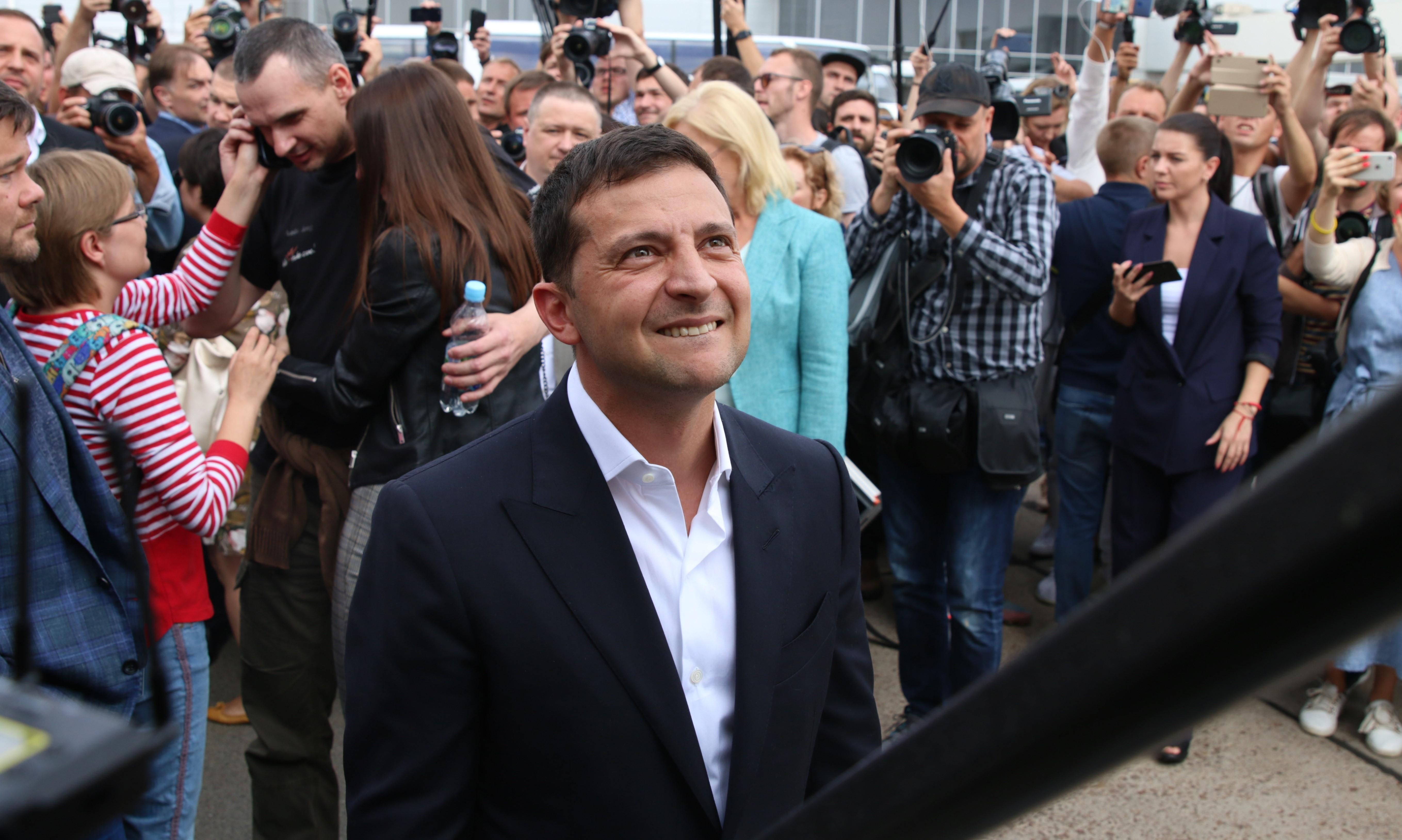 Зеленский обратился к украинцам после обмена: как все было Зеленский обратился к украинцам после обмена: как все было