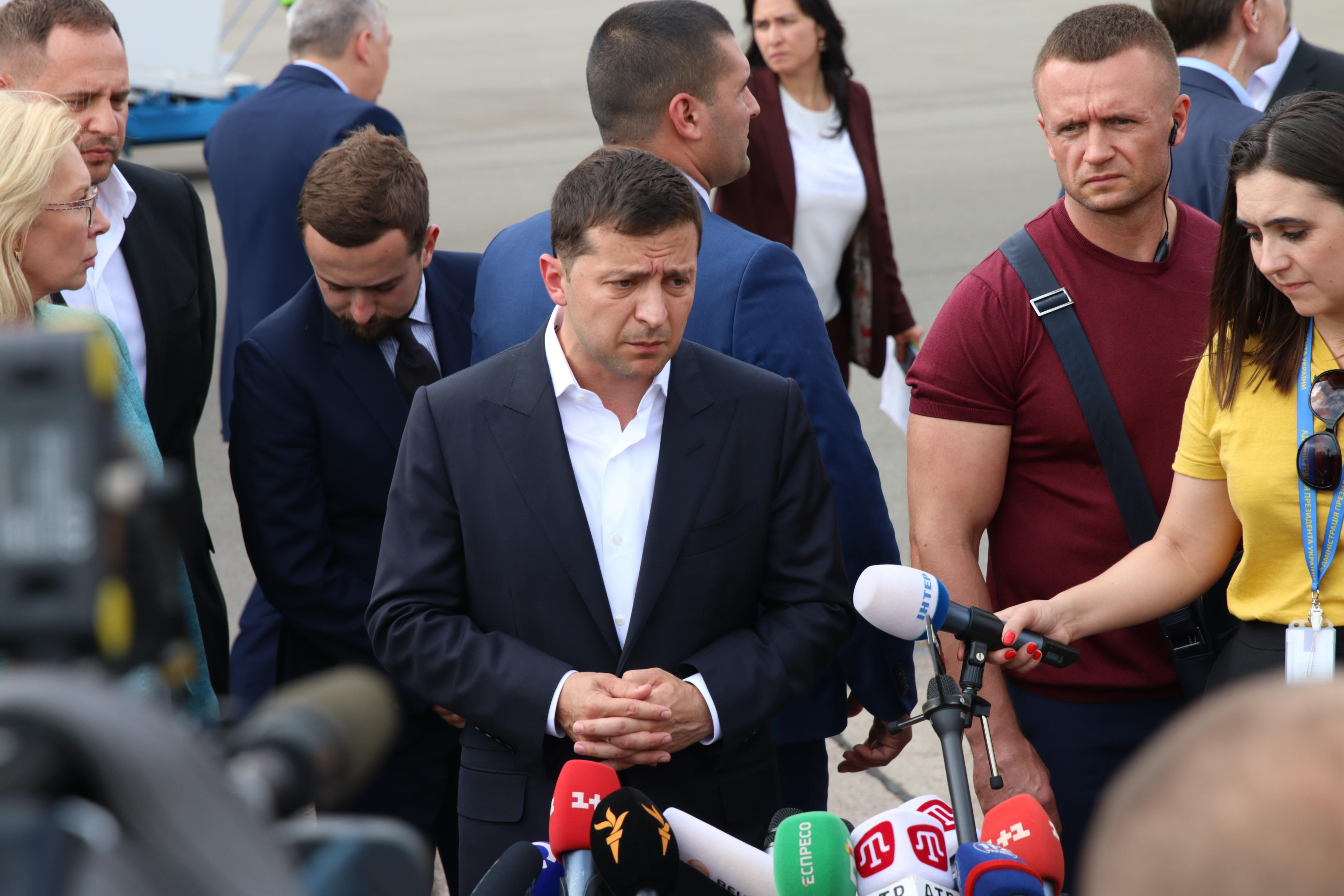 Цемаха допитали перед відправленням у Росію, – Зеленський Цемаха допитали перед відправленням у Росію, – Зеленський