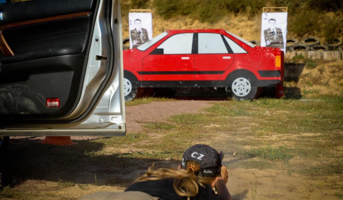 Охоронці президента "стріляли у нападників": фото зі змагань Bodyguard-2019 Охоронці президента "стріляли у нападників": фото зі змагань Bodyguard-2019