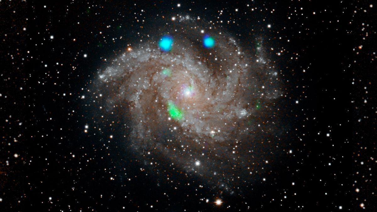 Фейерверки из космоса можно увидеть невооруженным глазом: NASA опубликовала невероятные снимки Фейерверки из космоса можно увидеть невооруженным глазом: NASA опубликовала невероятные снимки