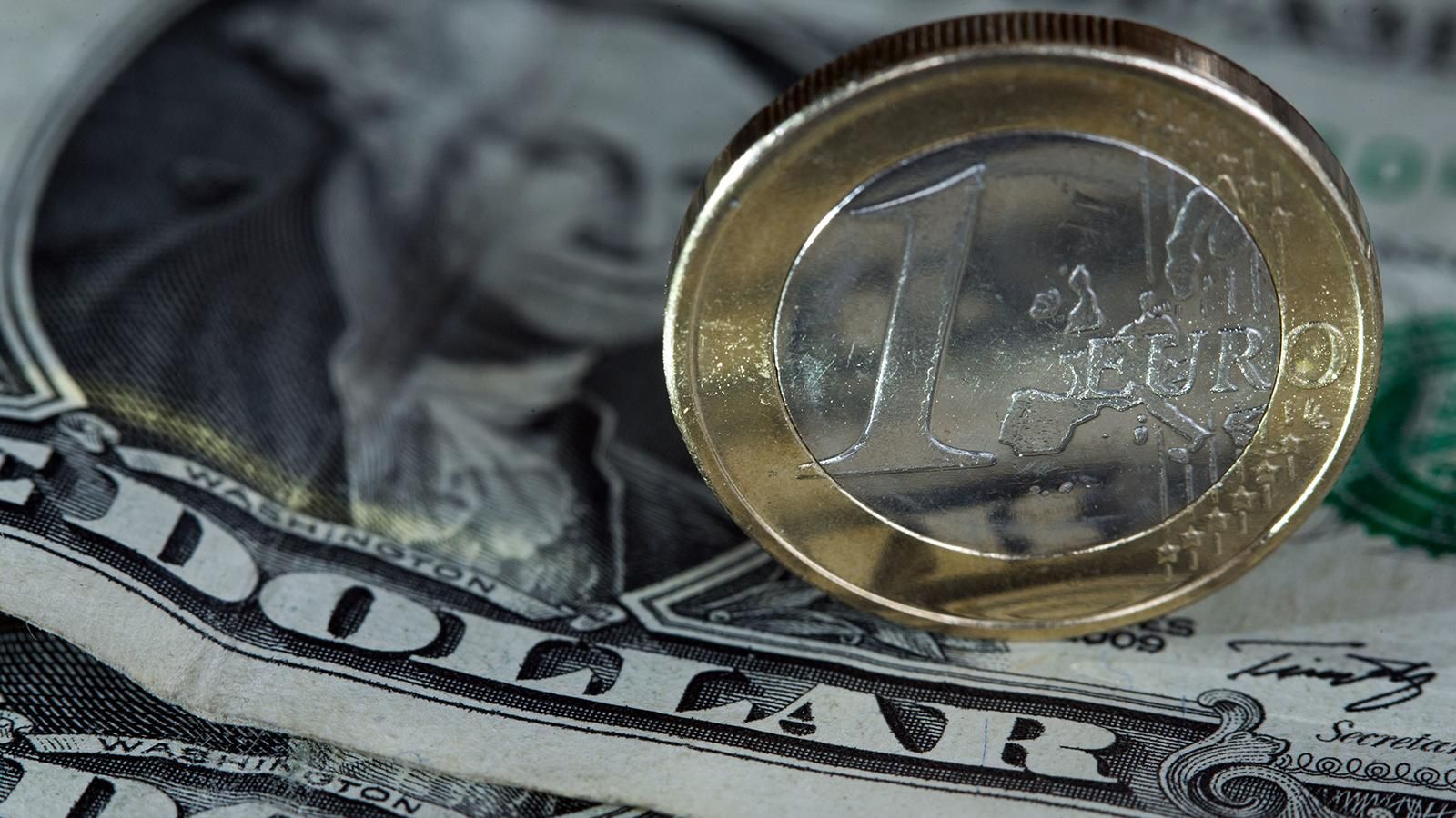 Готівковий курс валют 12.09.2019: курс долару та євро