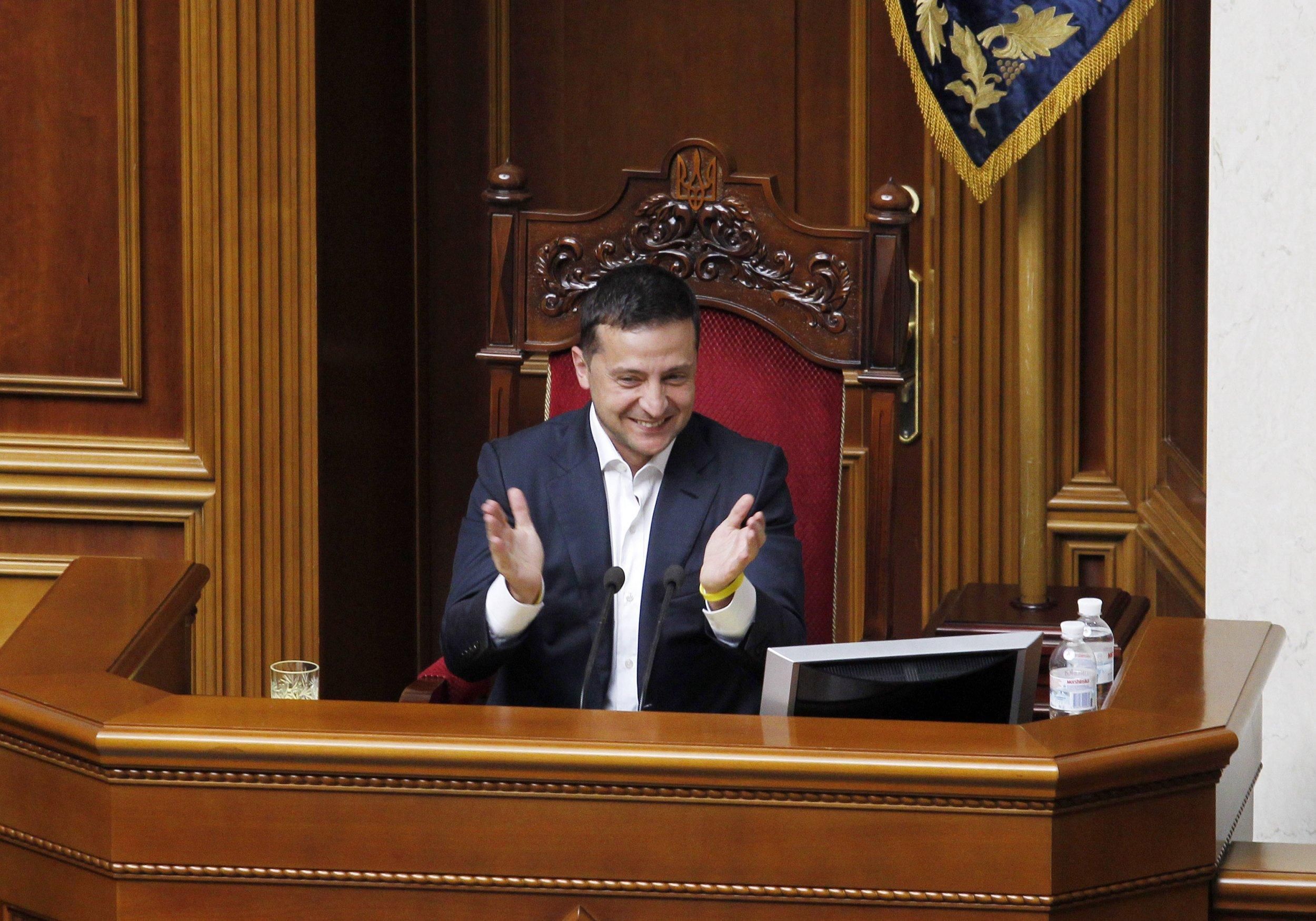 Штрафи за евробляхи відстрочили в Україні на 90 днів – Рада Штрафи за евробляхи відстрочили в Україні на 90 днів – Рада