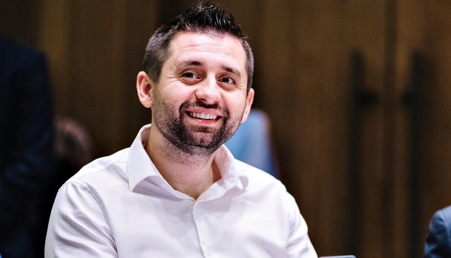 Як покарають кнопкодавів у Раді: заява "Слуги народу" Як покарають кнопкодавів у Раді: заява "Слуги народу"