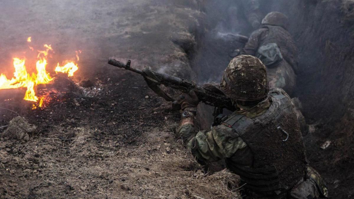 Оккупанты обстреляли Донбасс: 8 раненых военных